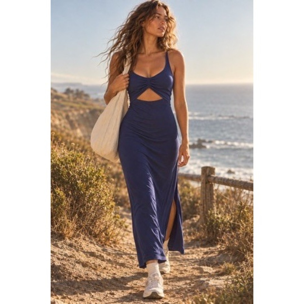 OFFLINE by Aerie Real Me Twist Front Cutout Maxi Dress Navy Blue Size M NWT
